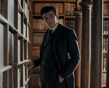 เกมไขปริศนากำลังจะเริ่มต้น! Prime Video เผยภาพแรกจากซีรีส์ “Young Sherlock”